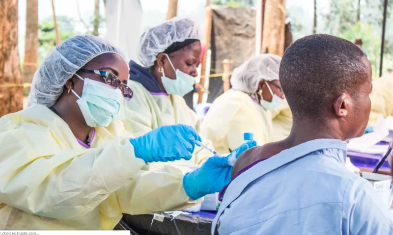 Οι δοκιμές φαρμάκων δείχνουν ότι η Ebola είναι πλέον θεραπευτική